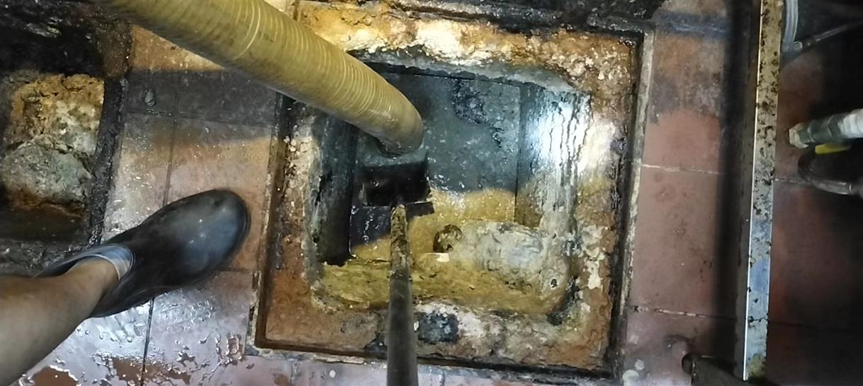 安远污水池清理一般都有毒气，怎么预防中毒呢？