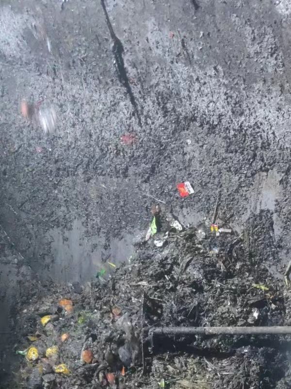 安远污水池清理